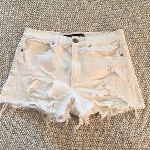 Express white deconstructed shorts mid/high waist